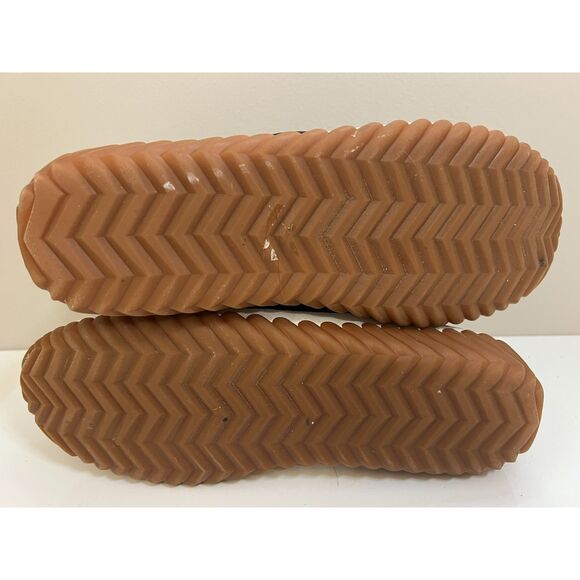 Skechers Jagged Pond Duck Boots. Size 10(W) - Picture 8 of 9